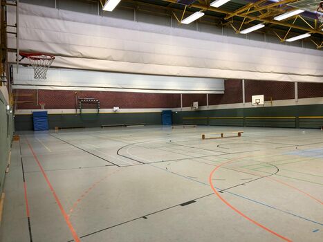 Anne-Frank-Realschule - Sporthalle